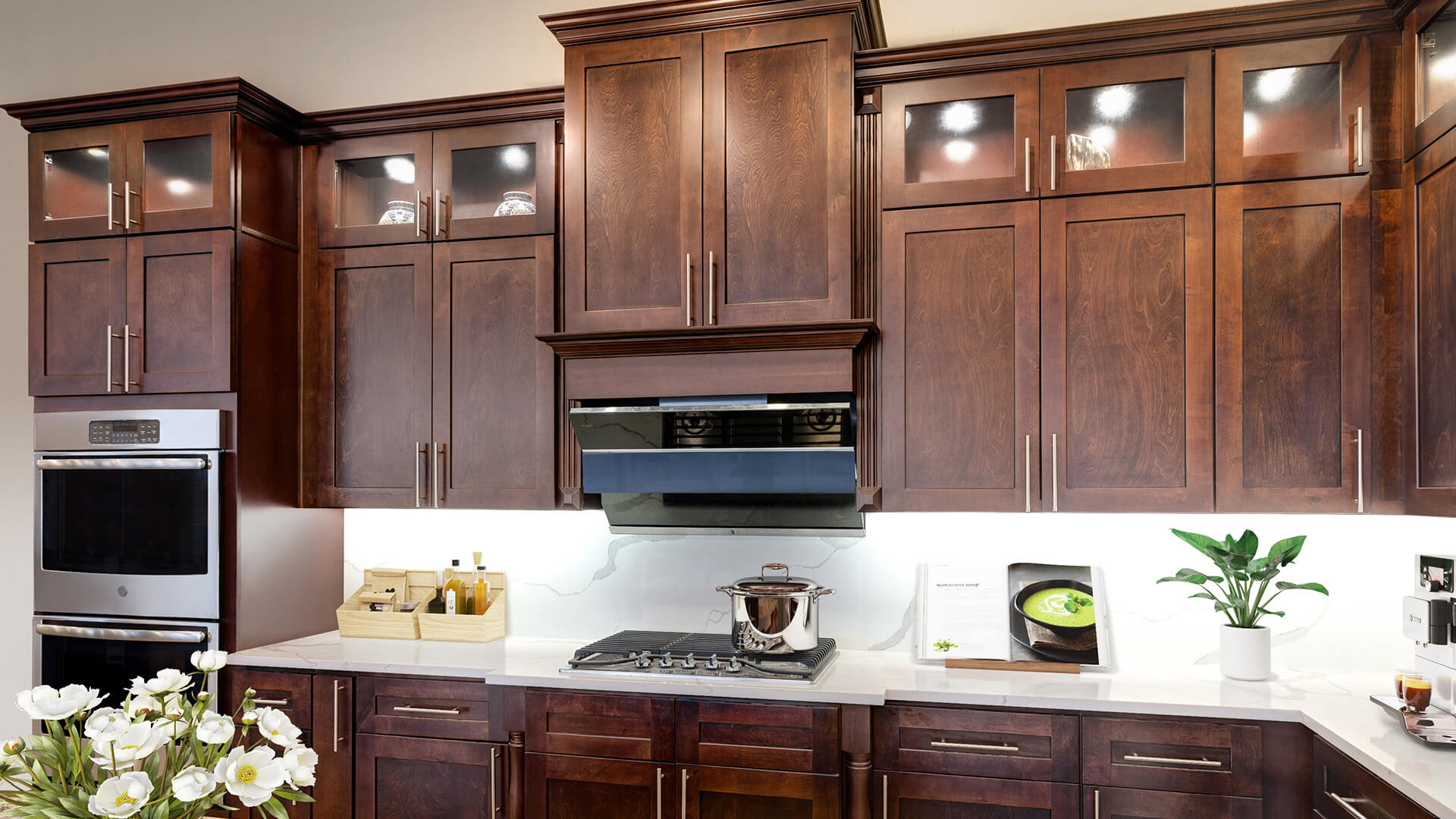 Elegant Espresso Shaker Recessed Panel Assembled Kitchen Cabinets